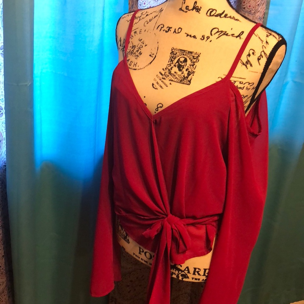 Ladies cold shoulder blouse